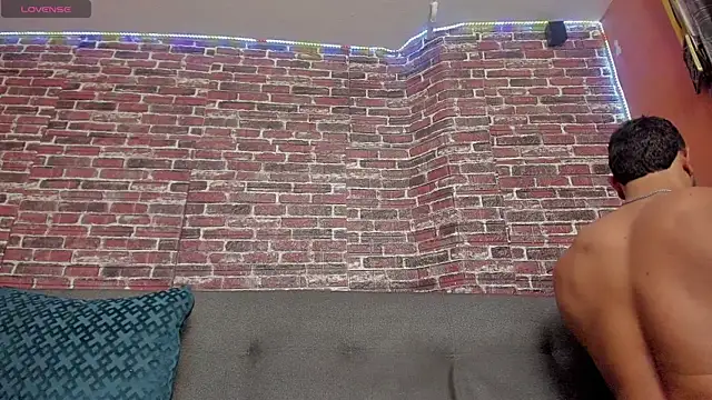 curt xxx online show from February 1, 2025, 1:34 am