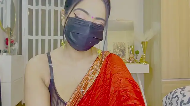 Monalisadon018 online show from April 18, 2026, 9:26 pm