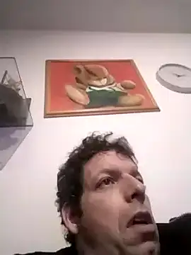 Knuffelstaaf123 online show from December 4, 2024, 9:02 pm