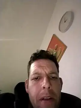 Knuffelstaaf123 online show from January 4, 2025, 10:16 am