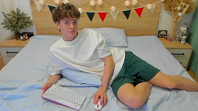 Fandi 777 online show from January 28, 2025, 5:54 am