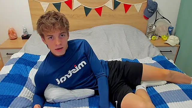 Fandi 777 online show from April 21, 2026, 3:39 pm