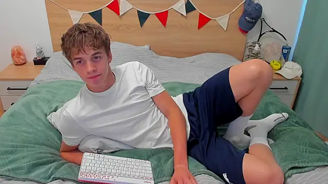 Fandi 777 online show from April 23, 2026, 3:36 pm