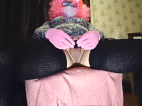 Crossdresser Elena online show from June 14, 2026, 8:44 pm