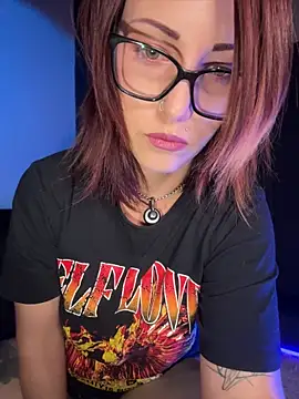 Astoria Moon online show from April 23, 2026, 9:19 am