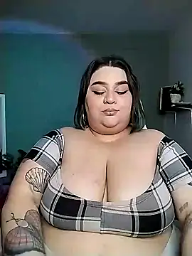 tiffany laurens online show from January 14, 2025, 6:02 am