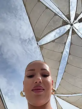 Syka0001 online show from March 9, 2026, 9:46 am