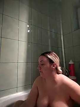 MikySWeet7 online show from September 17, 2025, 9:11 am