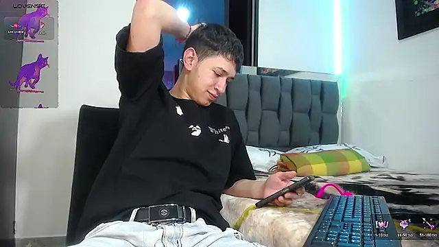 Mr daren  online show from February 3, 2025, 8:57 pm