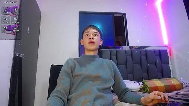 Mr daren  online show from February 15, 2025, 5:17 pm