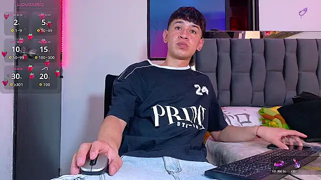 Mr daren  online show from September 16, 2025, 5:25 pm