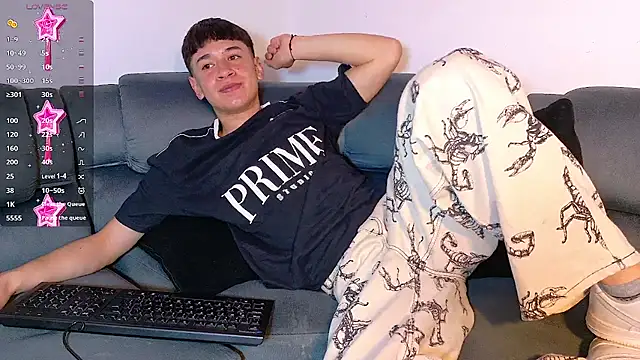 Mr daren  online show from November 3, 2025, 6:09 pm