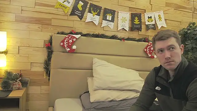 EthanPinkman online show from December 21, 2025, 3:46 am