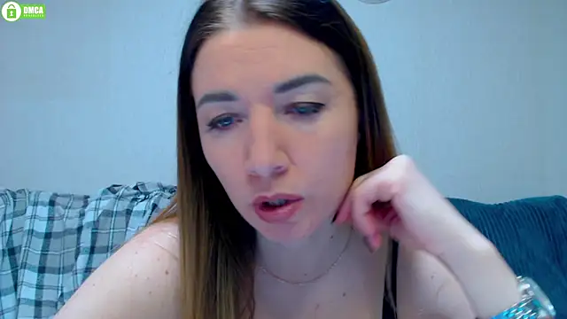 Sweet   Amelia online show from November 2, 2025, 9:55 am