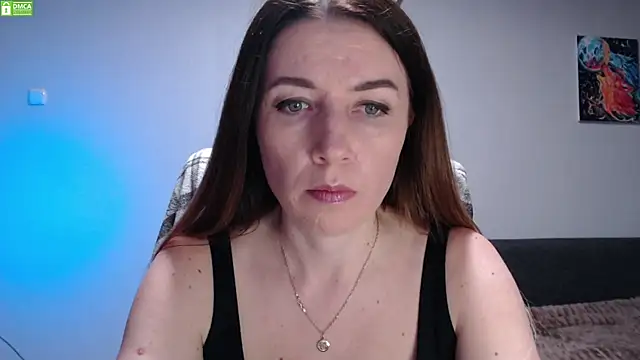 Snapshot of Sweet___Amelia chatting on May 13, 2026, 3:42 pm Sweet Amelia online show from May 13, 2026, 3:42 pm