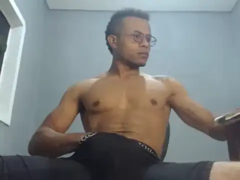 Snapshot of grandominantex1 chatting on December 10, 2024, 3:41 am grandominantex1 online show from December 10, 2024, 3:41 am