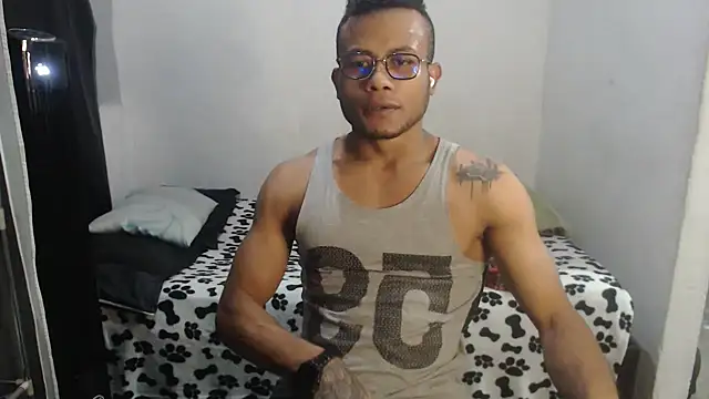 Snapshot of grandominantex1 chatting on February 8, 2026, 11:08 pm grandominantex1 online show from February 8, 2026, 11:08 pm