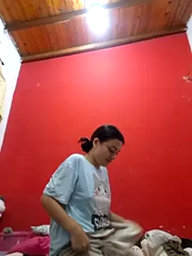 littlemelii online show from January 3, 2025, 8:54 pm