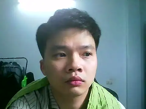 Snapshot of Kelvin_kol chatting on February 24, 2025, 4:15 pm Kelvin kol online show from February 24, 2025, 4:15 pm