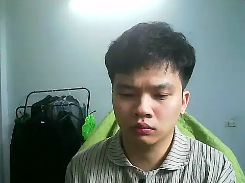 Snapshot of Kelvin_kol chatting on February 26, 2025, 4:24 pm Kelvin kol online show from February 26, 2025, 4:24 pm