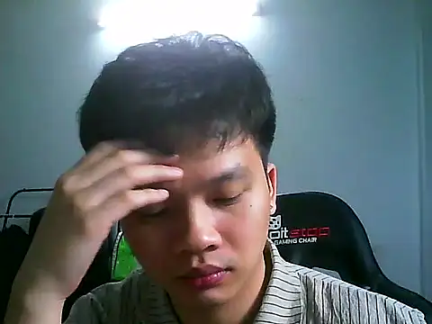 Snapshot of Kelvin_kol chatting on March 5, 2025, 4:13 pm Kelvin kol online show from March 5, 2025, 4:13 pm