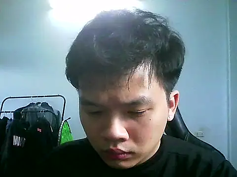 Snapshot of Kelvin_kol chatting on March 8, 2025, 7:49 am Kelvin kol online show from March 8, 2025, 7:49 am