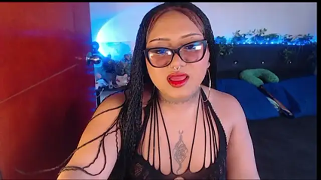 LiaScarlett online show from June 13, 2026, 2:59 pm
