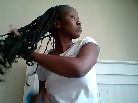 sexy darleen23 online show from January 18, 2025, 11:11 am