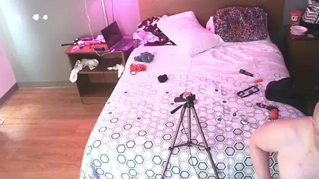 DreamCadian online show from March 22, 2025, 10:48 pm