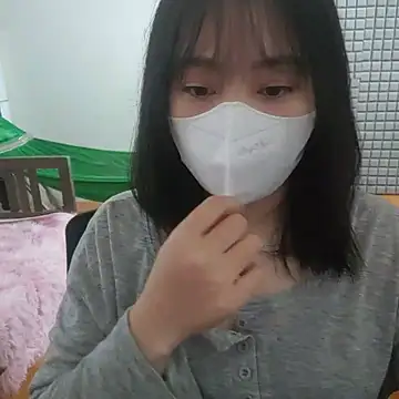 Kajisu 26 online show from October 28, 2025, 12:58 am