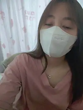 Kajisu 26 online show from April 11, 2026, 7:45 am