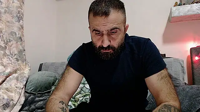 ivat80 online show from December 2, 2024, 6:54 pm