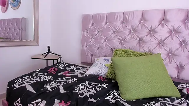 Darsha Hara online show from March 14, 2025, 9:32 pm