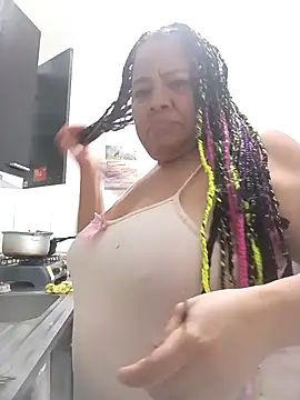 Shanttal0272 online show from April 21, 2026, 3:57 am