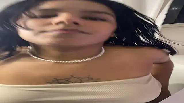 ninapego online show from February 16, 2025, 1:03 am