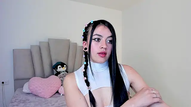 Alli cooper online show from February 25, 2025, 8:09 pm