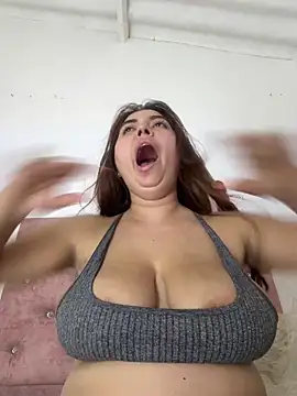 Tara  Sexy online show from April 18, 2026, 8:31 pm