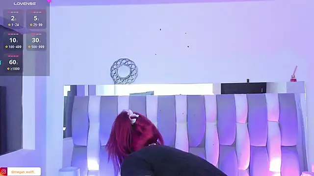 Megan wolf1  online show from March 13, 2025, 10:36 am