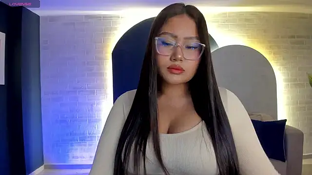 AmberLewis  online show from January 26, 2025, 10:57 pm