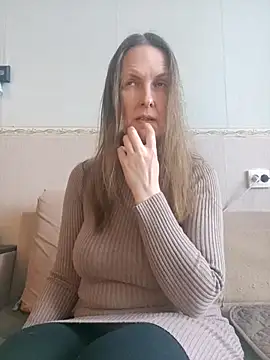 Evelina cute online show from March 13, 2025, 8:26 am