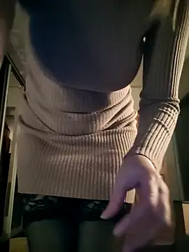 Evelina cute online show from October 12, 2025, 6:07 pm