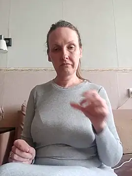 Evelina cute online show from March 31, 2026, 11:21 am