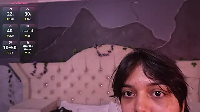 AmberGreyy  online show from April 21, 2026, 5:17 pm