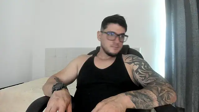 Teilor Creed online show from October 3, 2025, 7:22 pm