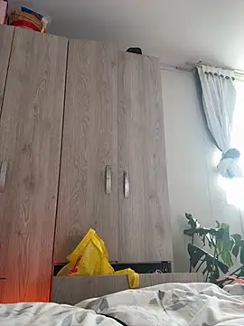 HelennaMoon  online show from October 14, 2025, 8:42 pm