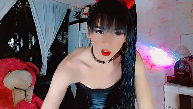 Snapshot of AngelicaDark chatting on May 3, 2026, 2:28 am AngelicaDark online show from May 3, 2026, 2:28 am