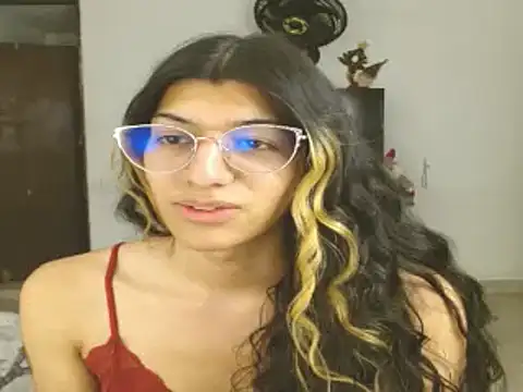 engielphoenis14 online show from December 20, 2024, 6:08 am