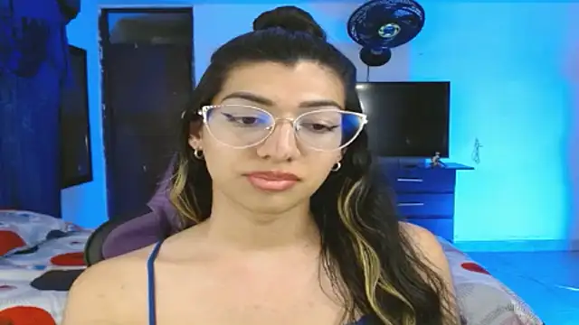 engielphoenis14 online show from February 21, 2025, 10:59 pm