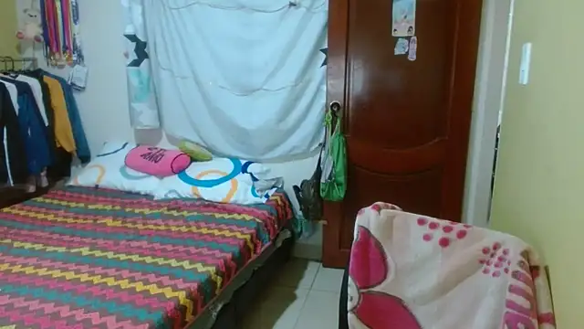 Snapshot of clayre_and_jill chatting on November 4, 2025, 7:57 pm clayre and jill online show from November 4, 2025, 7:57 pm