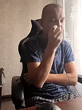 MityaXLoves online show from November 7, 2025, 7:08 am